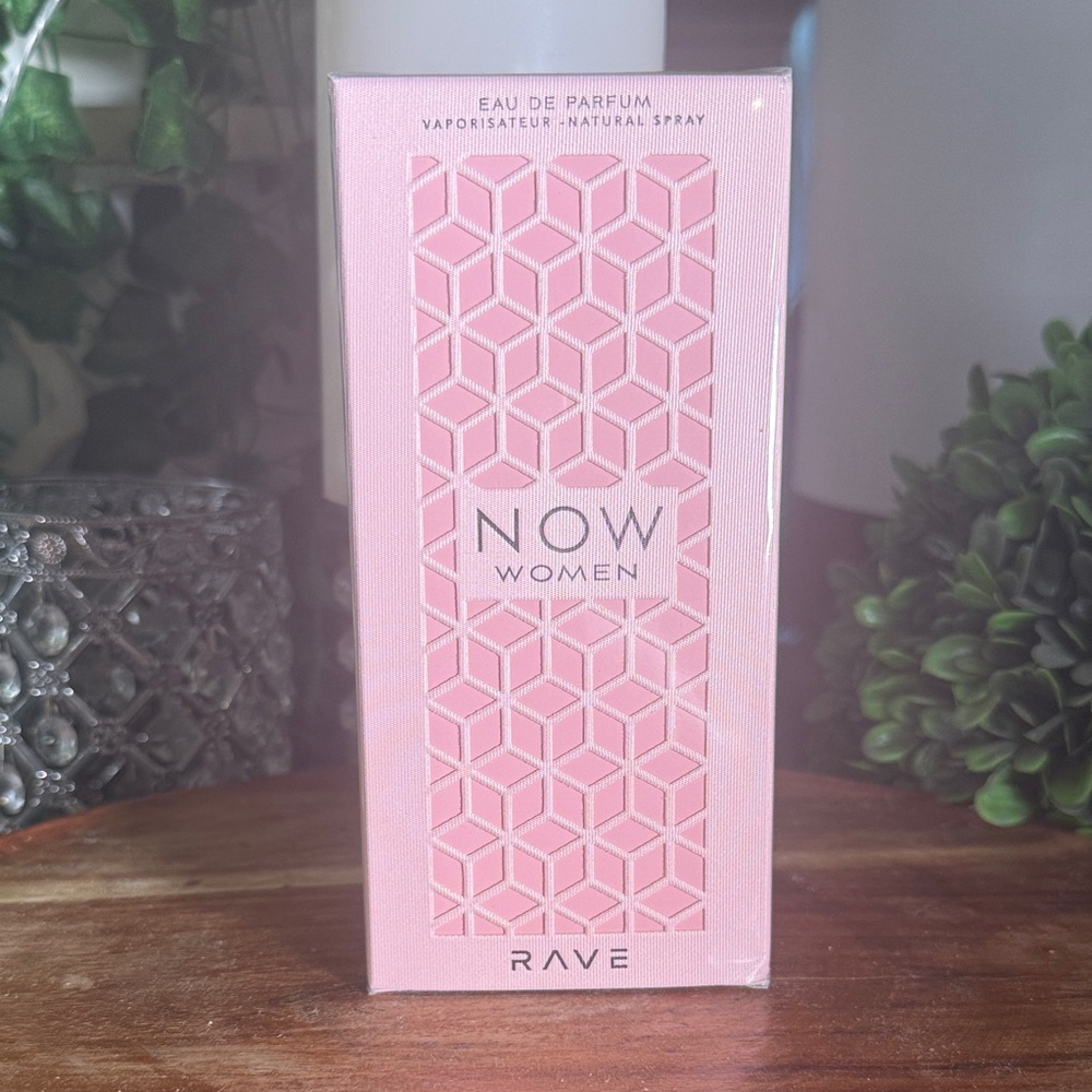 Rave Now Women Perfume in Pink Box